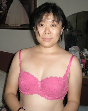 Asian Moms Porn Pictures